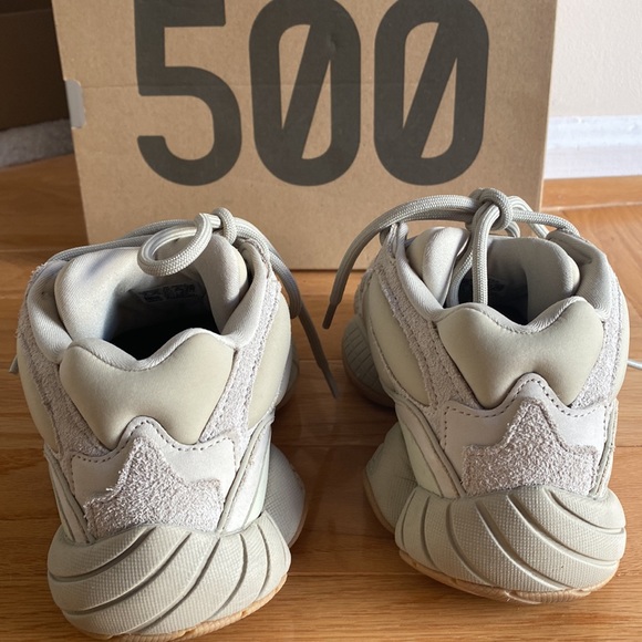 Yeezy 500 by adidas / stone color/Male size 5/ women size 6/ excellent condition - Picture 3 of 4